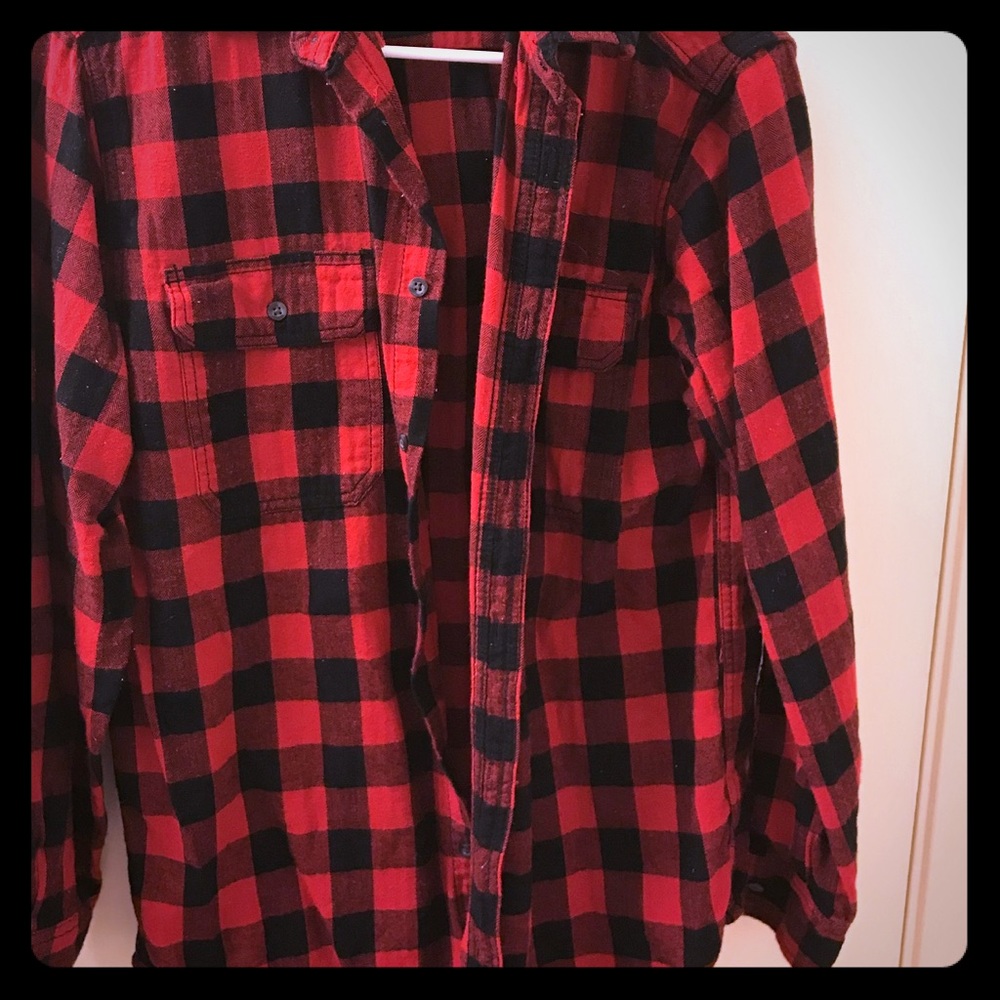 Long sleeve red plaid